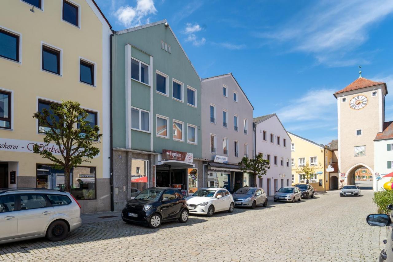 J & K Apartments 凯尔海姆 外观 照片