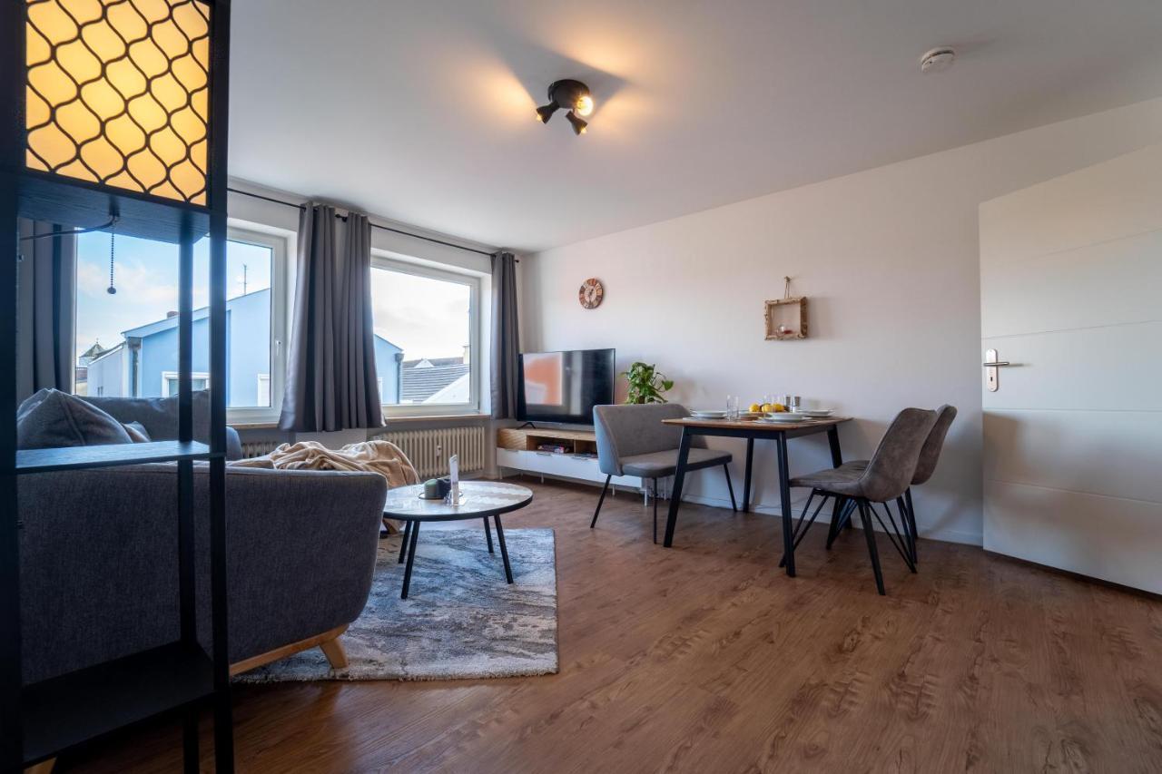 J & K Apartments 凯尔海姆 外观 照片